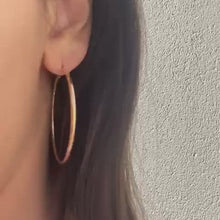 Load and play video in Gallery viewer, 9k GOLD hoop earrings
