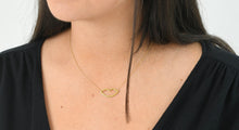 Load image into Gallery viewer, 9k GOLD lips necklace
