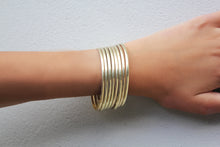 Load image into Gallery viewer, 9k GOLD Love bangle
