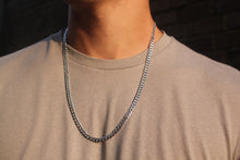 Load image into Gallery viewer, 9k GOLD curb chain
