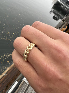 9k GOLD cuban ring